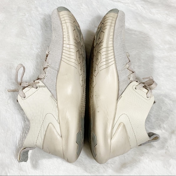 Women’s Nike Free Training Flyknit 3 Sneakers in Champagne Size 7.5 - Picture 3 of 10